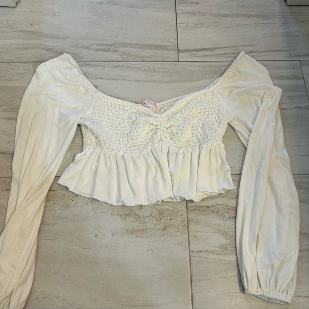 BLUE BLUSH White Smocked Long-Sleeve Peplum Crop Top